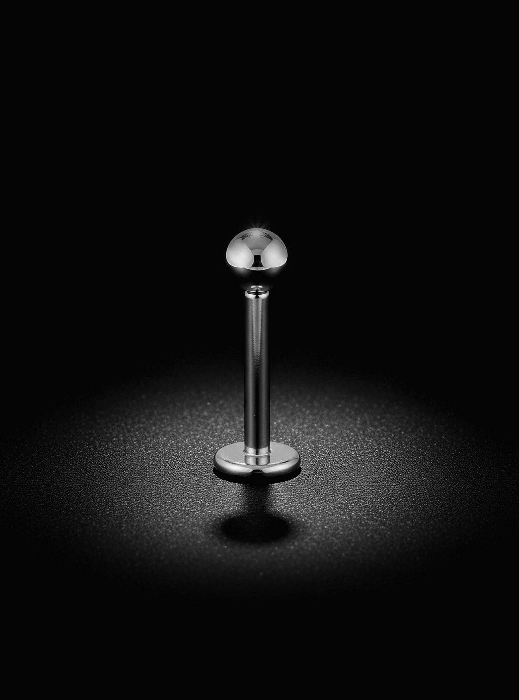 G23 Titanium Threadless Ball Labret Ring | Flat Back Studs | 2pc (Titanium - Plain)
